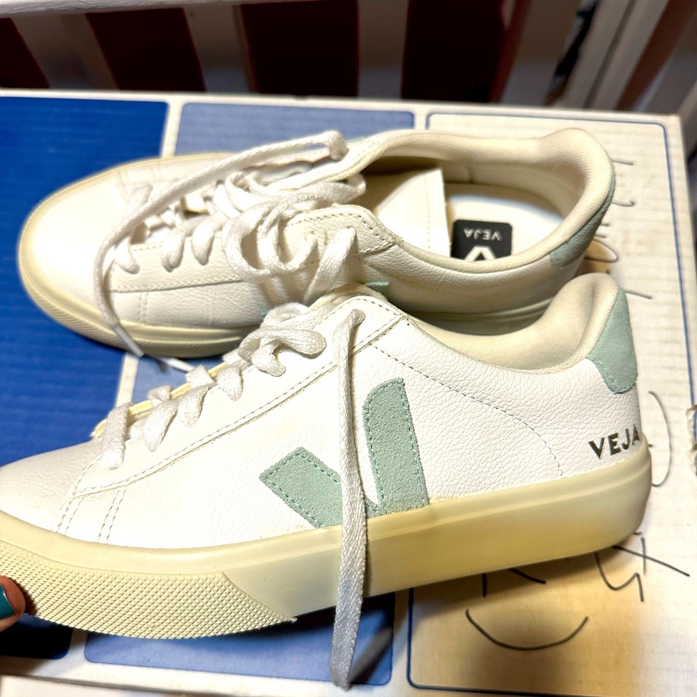 VEJA CAMPO CHROMEFREE LEATHER WHITE MATCHA sneakers